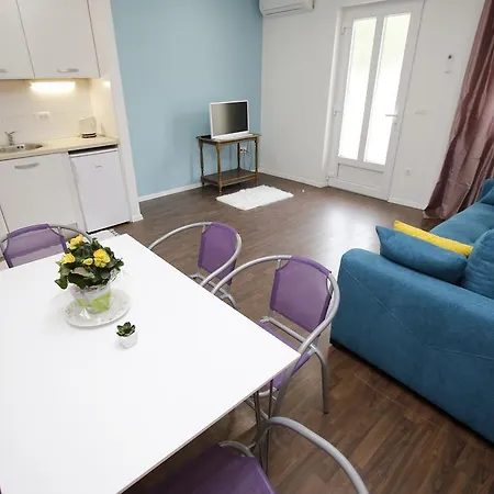Apartment Luna *